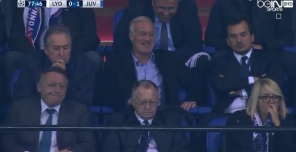 CvE76_2XYAAnhYa.jpg (35.64 Kio) Vu 534 fois CvE76_2XYAAnhYa.jpg