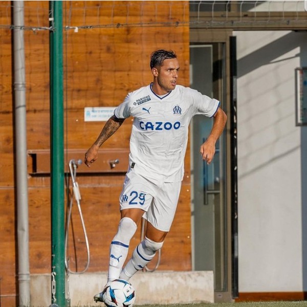 FXo65JOVQAIblNR.jpeg (83.94 Kio) Vu 954 fois FXo65JOVQAIblNR.jpeg