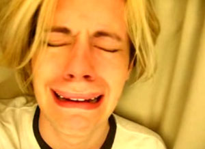 britney_alone.jpg britney_alone.jpg