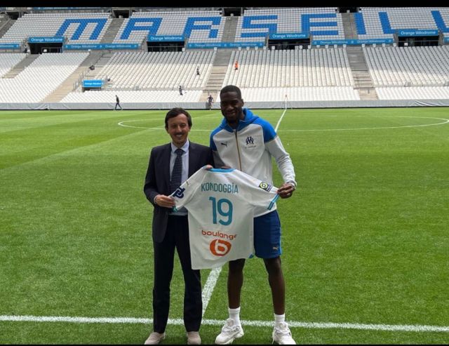 Bienvenue Geoffrey !!! #teamom 🔵⚪️